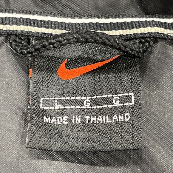 Nike Black and Red Windbreaker Jacket - Picture 9 of 12